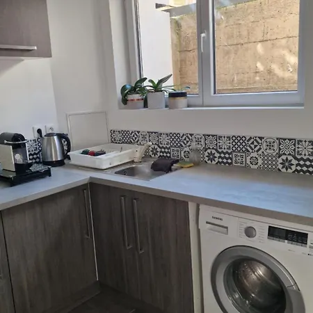 Apartment Pro *