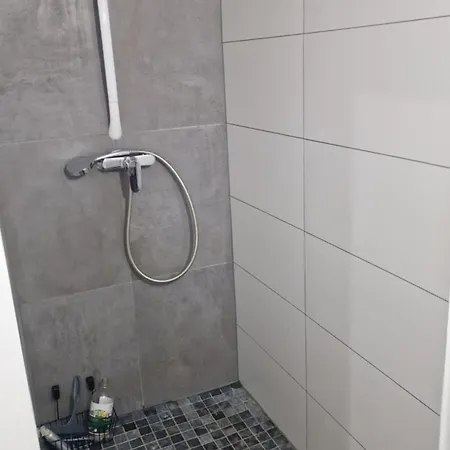 Pro